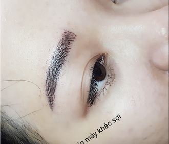 Kĩ thuật điêu khắc lông mày 6d hài hòa với mọi gương mặt Kĩ thuật điêu khắc lông mày 6d hài hòa với mọi gương mặt