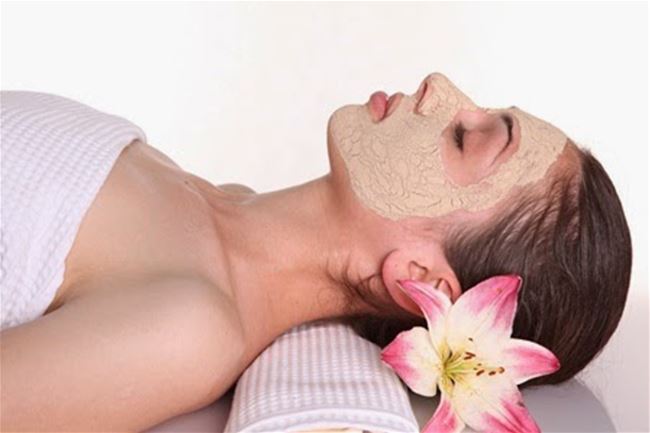 Đắp mặt nạ trị mụn đầu đen hiệu quả tại Tít Mi Đắp mặt nạ trị mụn đầu đen hiệu quả tại Tít Mi